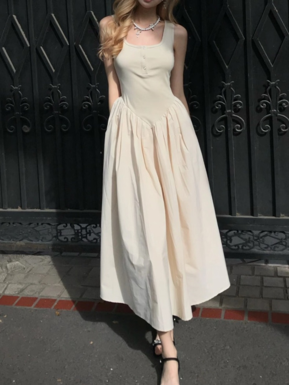 Elegant Sporty-Chic Lightweight Summer Beige Maxi Dress